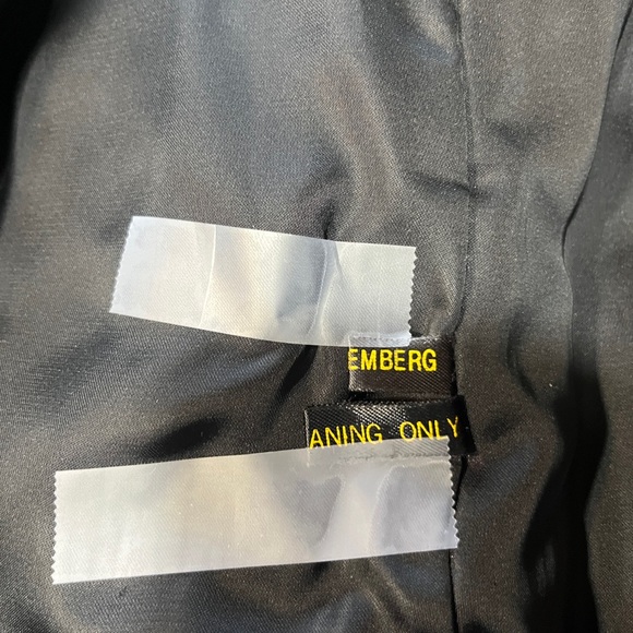 Black mink coat, size medium - Picture 6 of 7